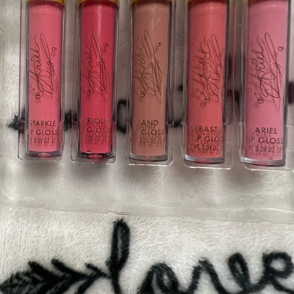 ARIEL Disney Princess 5 Flavored Lip Glosses Set 🧜‍♀️ - Picture 5 of 9